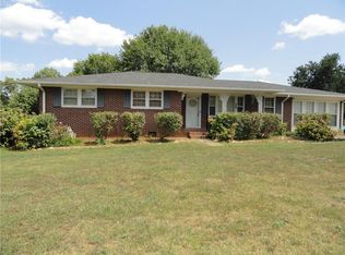 303 Mahaffey St, Belton, SC 29627