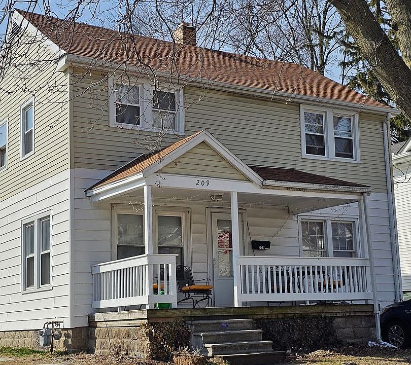 2nd image of 209 N Enterprise St