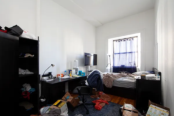 Rented by R New York | media 6