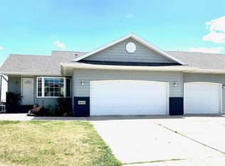 3609 Ithaca Ave, Spirit Lake, IA 51360