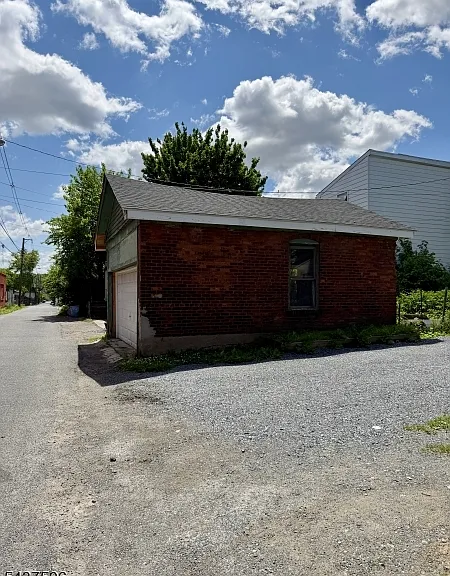 507 S Main St — Photo 26