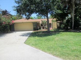 9739 Sussex St, Naples, FL 34109