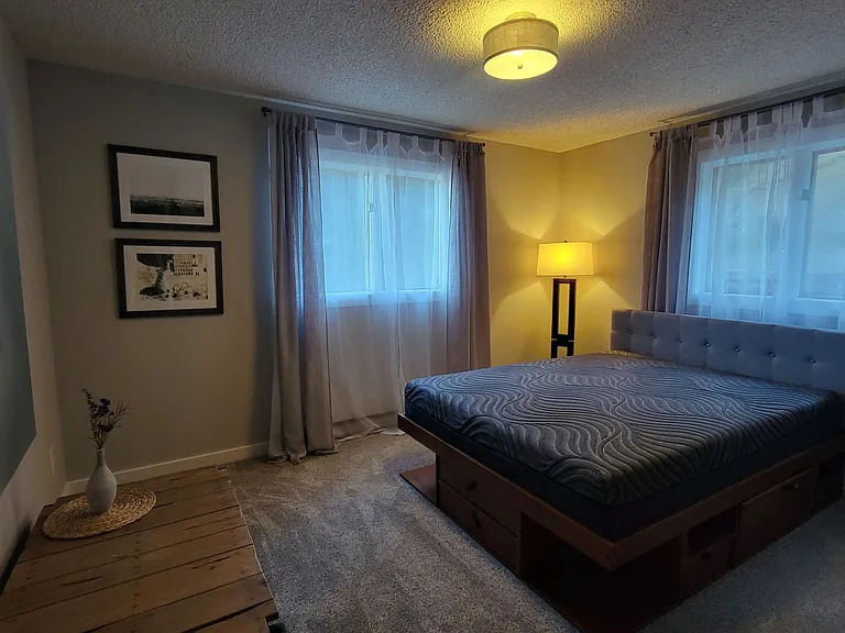 1197 Dunraven Glade Rd — Photo 3