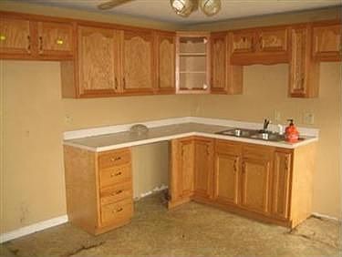 2nd image of 743 Case Ave