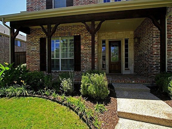 3rd image of 9491 Ironwood Dr