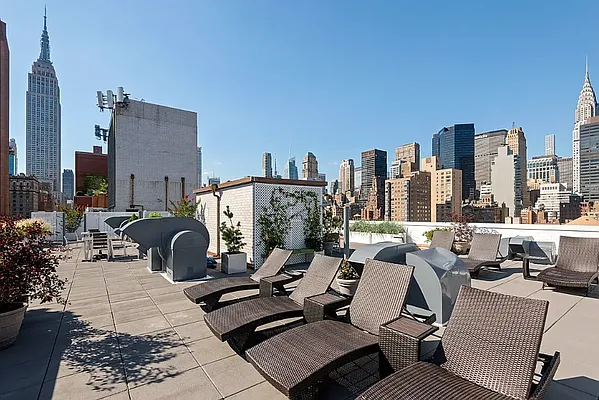 Rented by New York City Moves Team LLC | media 17