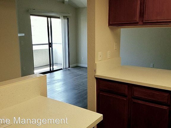 3rd image of 689 Temple Ave APT A