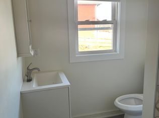 37 Kenosia Ave, Danbury, CT 06810