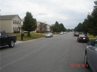 6433 Dawnfield Ln, Henrico, VA 23231