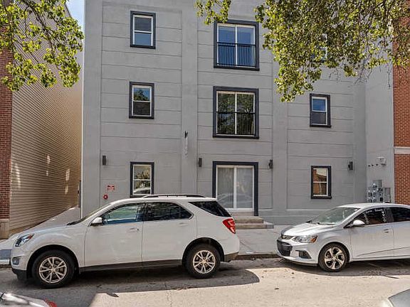 2nd image of 980 N Marshall St