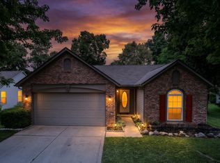 10702 Ashview Dr, Fishers, IN 46038