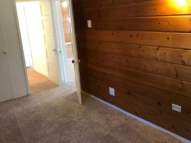 4409 W Eisenhower Blvd — Photo 11