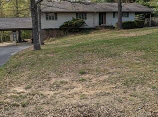 199 Clarks Store Sinking Fork Rd, Cerulean, KY 42215