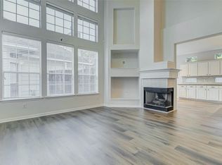 10210 Thornmont Ln, Houston, TX 77070