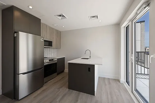 Kitchen, photo 1
