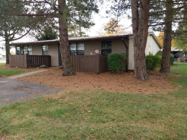 Pine Grove Apartments | 3033 S P St, Elwood, IN