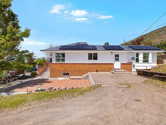3rd image of 1103 Newcastle Ave
