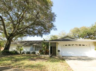 315 Arbor Glen Dr, Palm Harbor, FL 34683