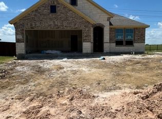 3401 Helena St, Gainesville, TX 76240