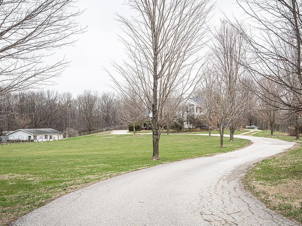 835 N Atkinson Rd, Vincennes, IN 47591 Zillow
