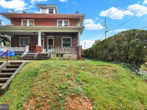 9 Cecil Ave, West Lawn, PA 19609