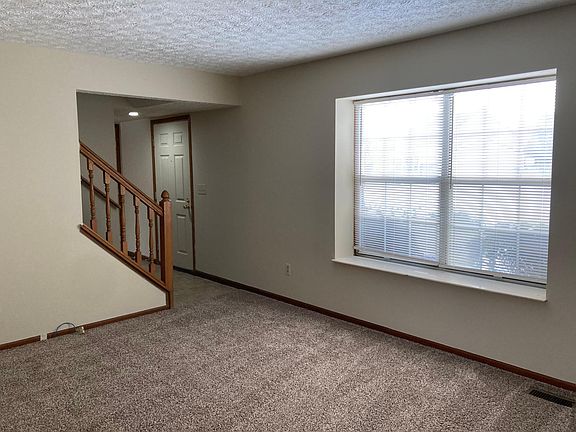 2nd image of 6949 Wigwam Way