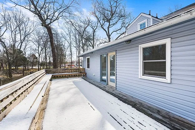 301 Bryan Point Rd — Photo 11