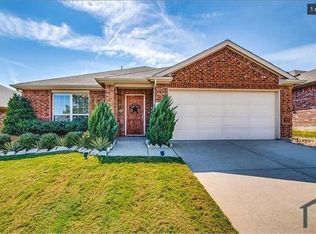 414 Harding Ln, Lavon, TX 75166