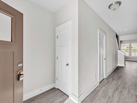 5th image of 235 Keaton Ct