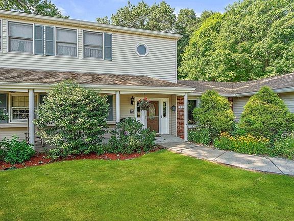 2nd image of 80 Logan Dr