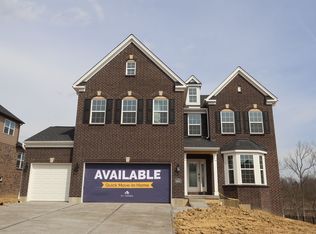 4017 Trailside Dr, Green Township, OH 45248