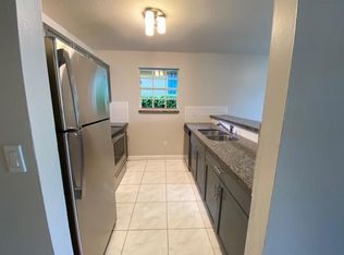 224 NW 32nd St #226, Miami, FL 33127