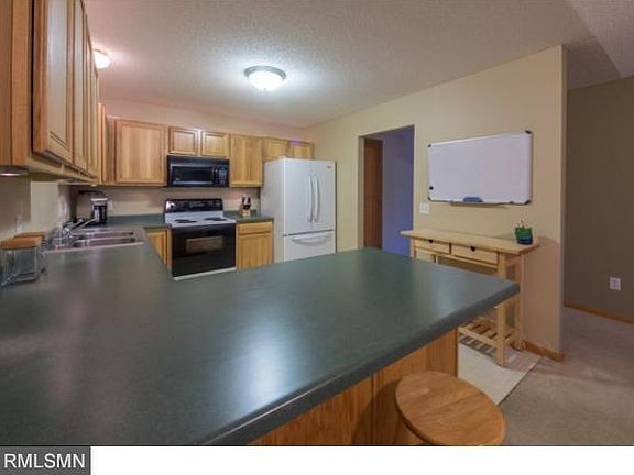 4th image of 324 Archibald Ln #324