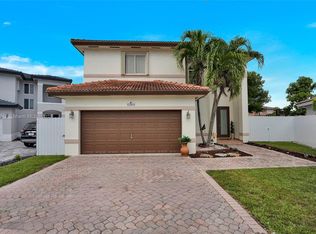 15991 SW 64th Ter, Miami, FL 33193