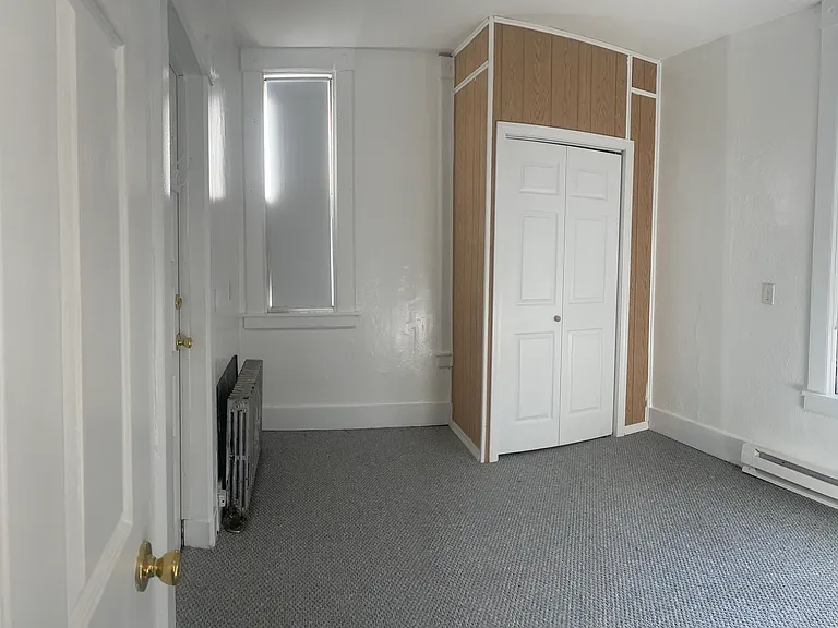 76 Maple St #2 — Photo 6