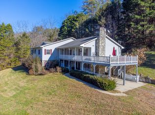 359 Husky Rd, Bryson City, NC 28713