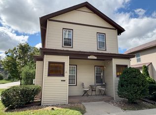 631 E Davenport St, Iowa City, IA 52245