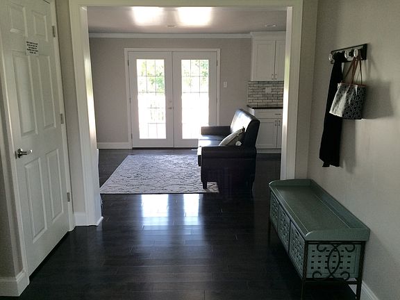  Foyer/Family Room View