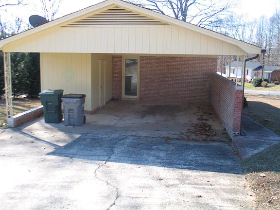 3rd image of 230 Bright Ave