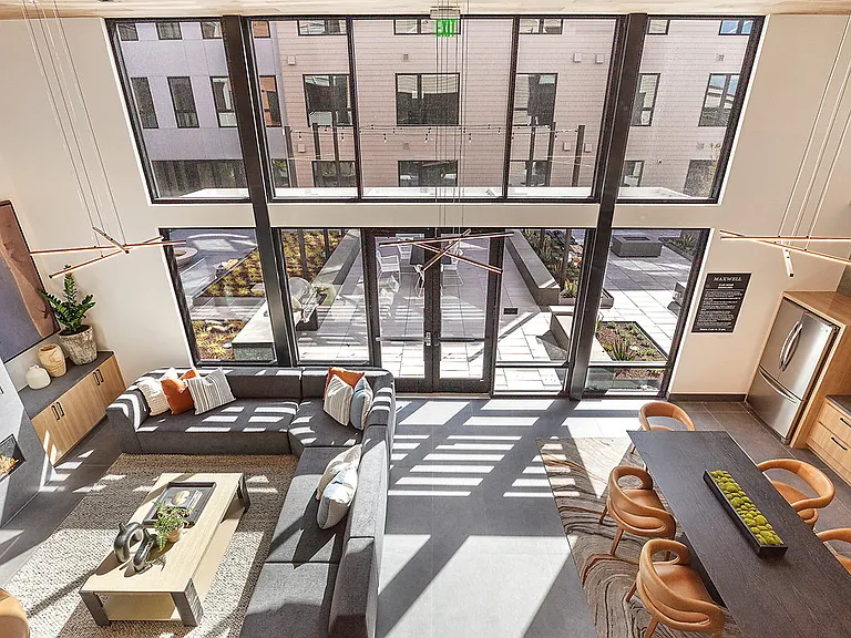 Maxwell Sunnyvale — Photo 17