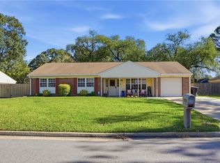 4576 Steeplechase Dr, Virginia Beach, VA 23464