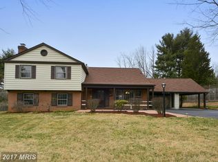 509 Hawkesbury Ln, Silver Spring, MD 20904