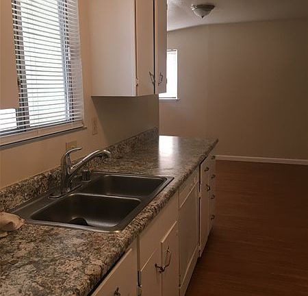 3rd image of 161 Highland Ave