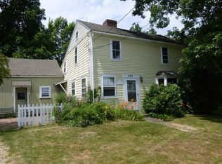 586 Neck Rd, Lancaster, MA 01523