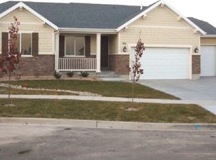 98 E Cottage Cv, Saratoga Springs, UT 84045
