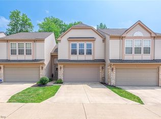 279 Preston Ln, Broadview Heights, OH 44147