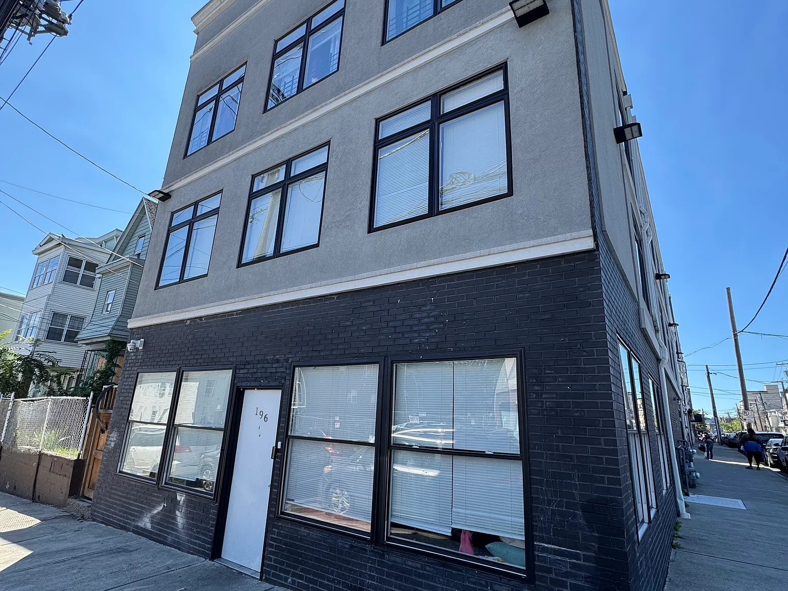 1 bed, $1,718 — Photo 1