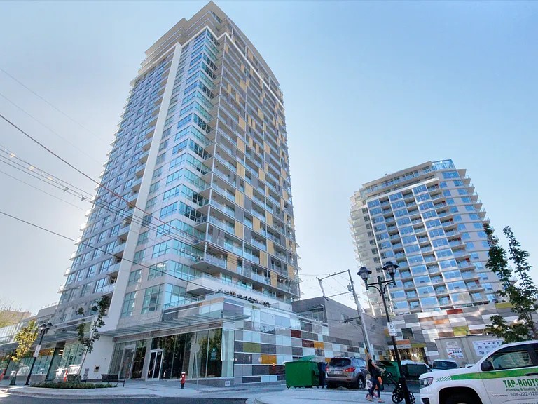 125 E 14th St #XXXX — Photo 25