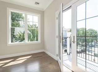 3247 Washington St #3F, Jamaica Plain, MA 02130