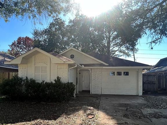 2nd image of 16203 Barbarossa Dr